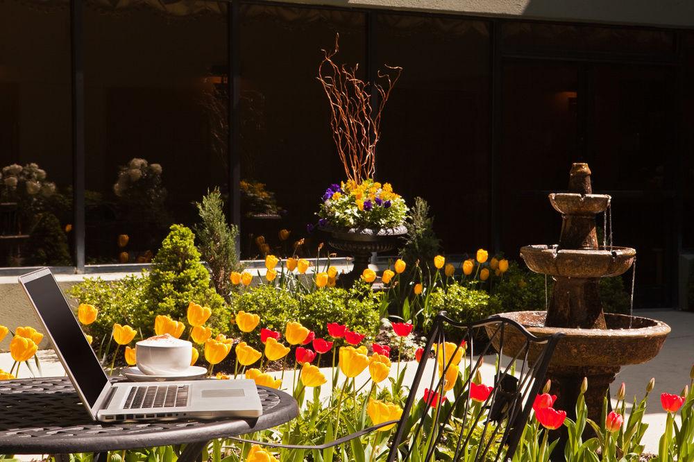 Boston Marriott Peabody Hotel Екстериор снимка