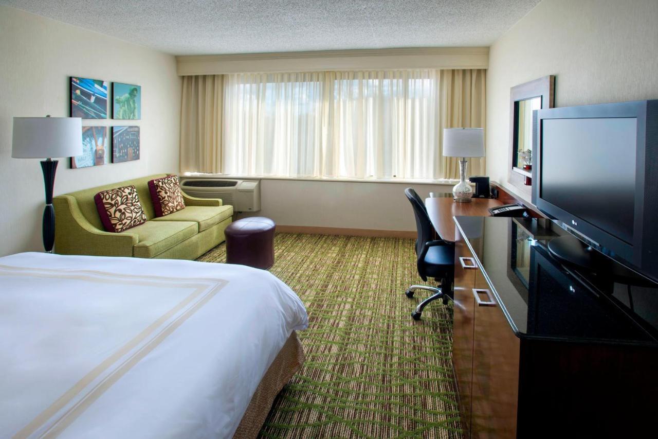 Boston Marriott Peabody Hotel Екстериор снимка
