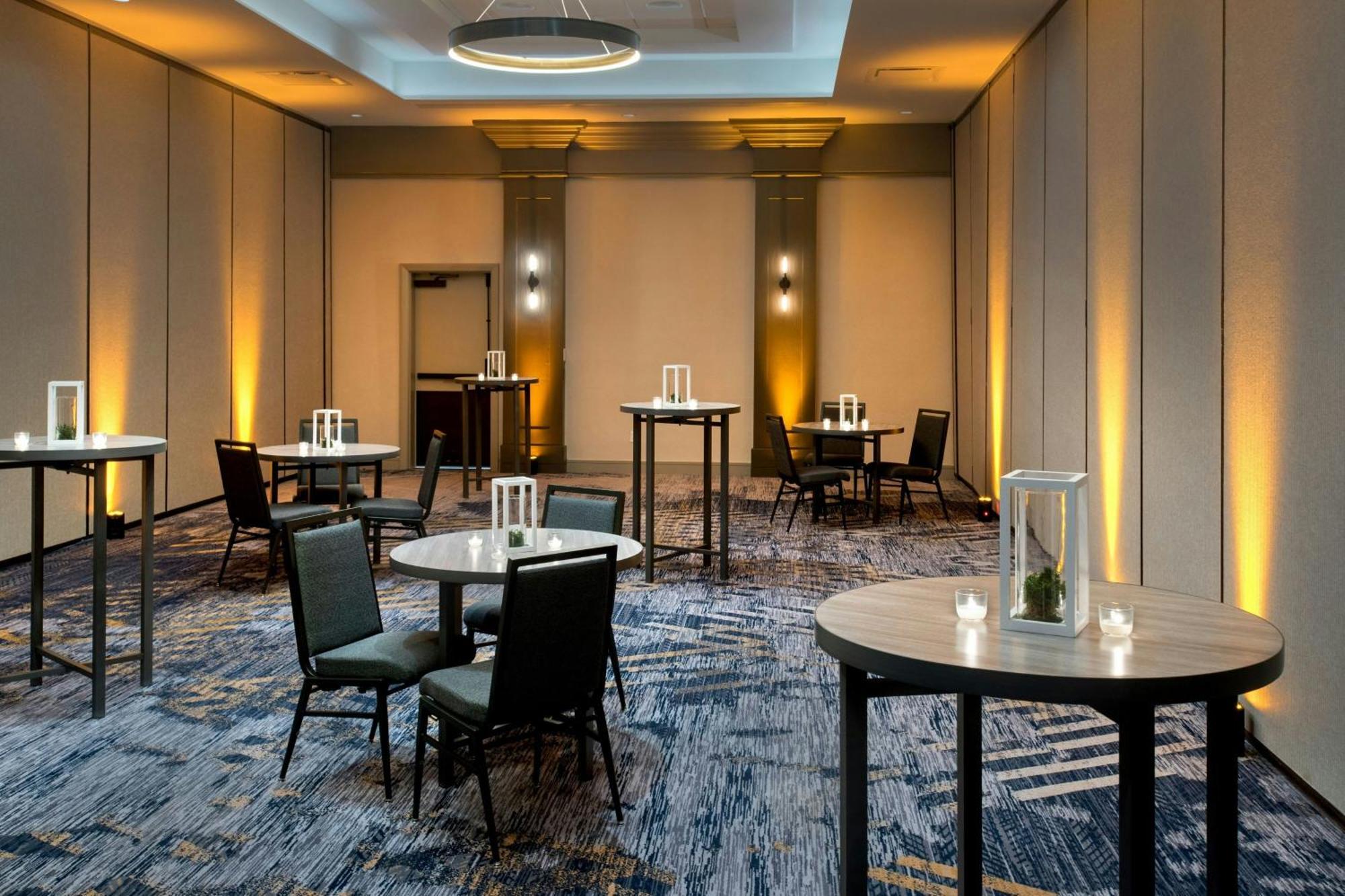 Boston Marriott Peabody Hotel Екстериор снимка