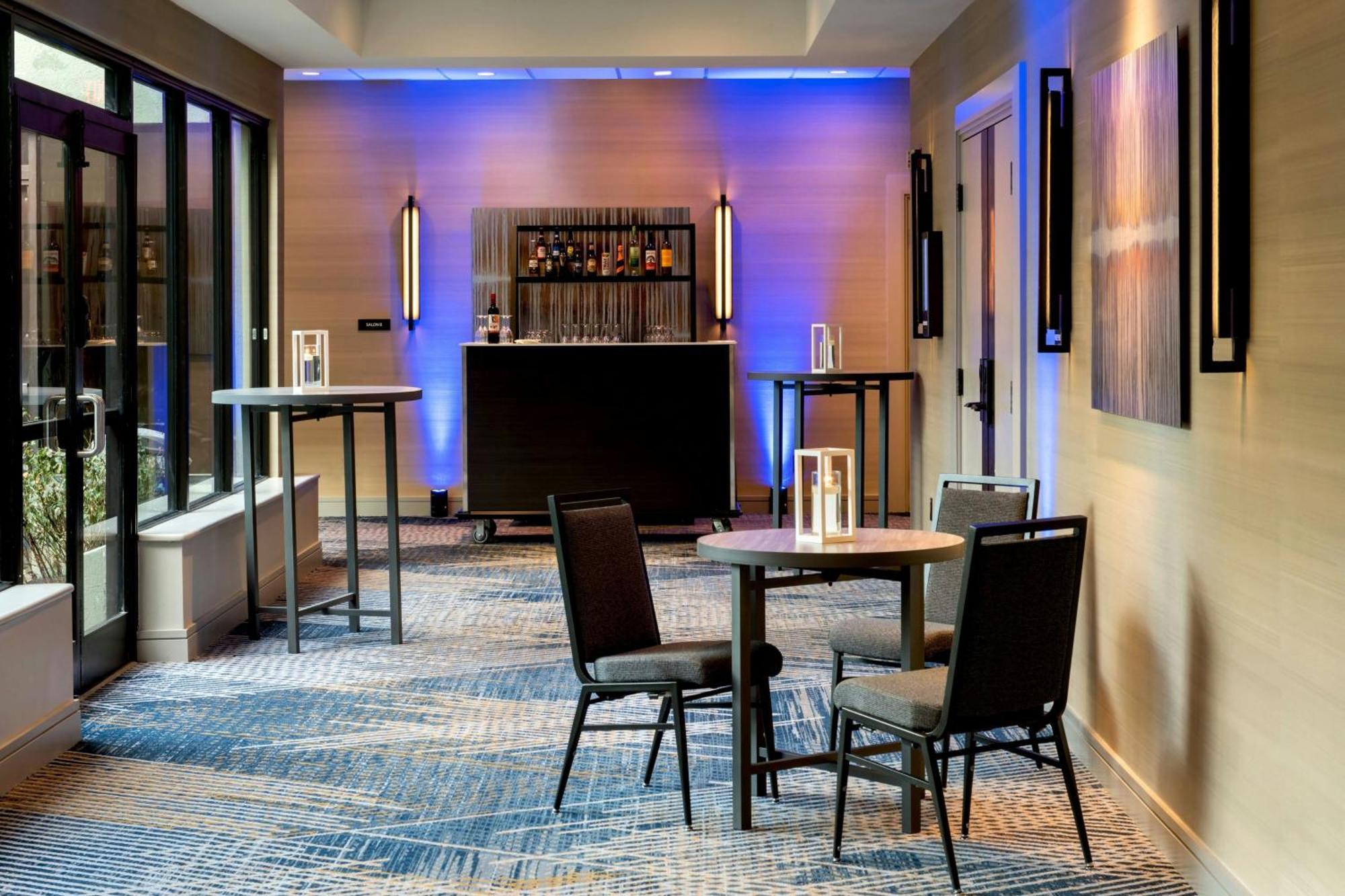 Boston Marriott Peabody Hotel Екстериор снимка
