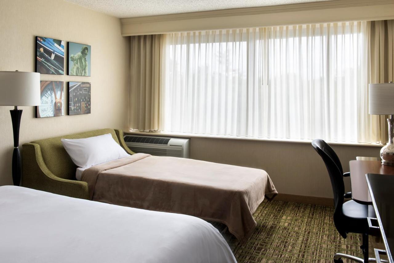 Boston Marriott Peabody Hotel Екстериор снимка